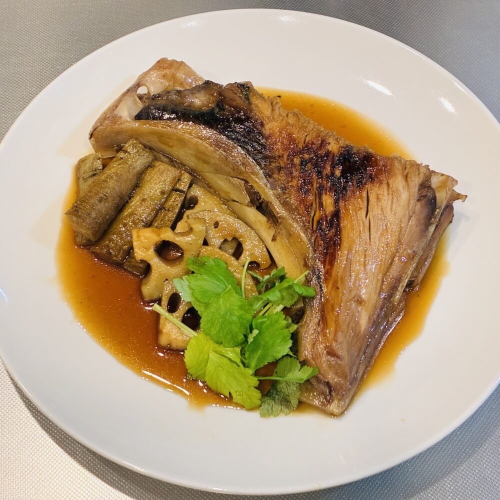 マグロのカマ